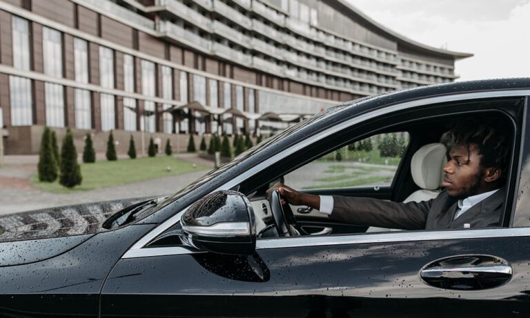 Birmingham to Glasgow Chauffeur Transfer Guide