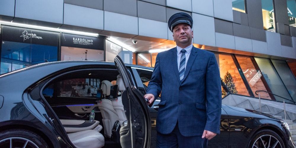 Manchester Airport Chauffeur Transfer from Birmingham